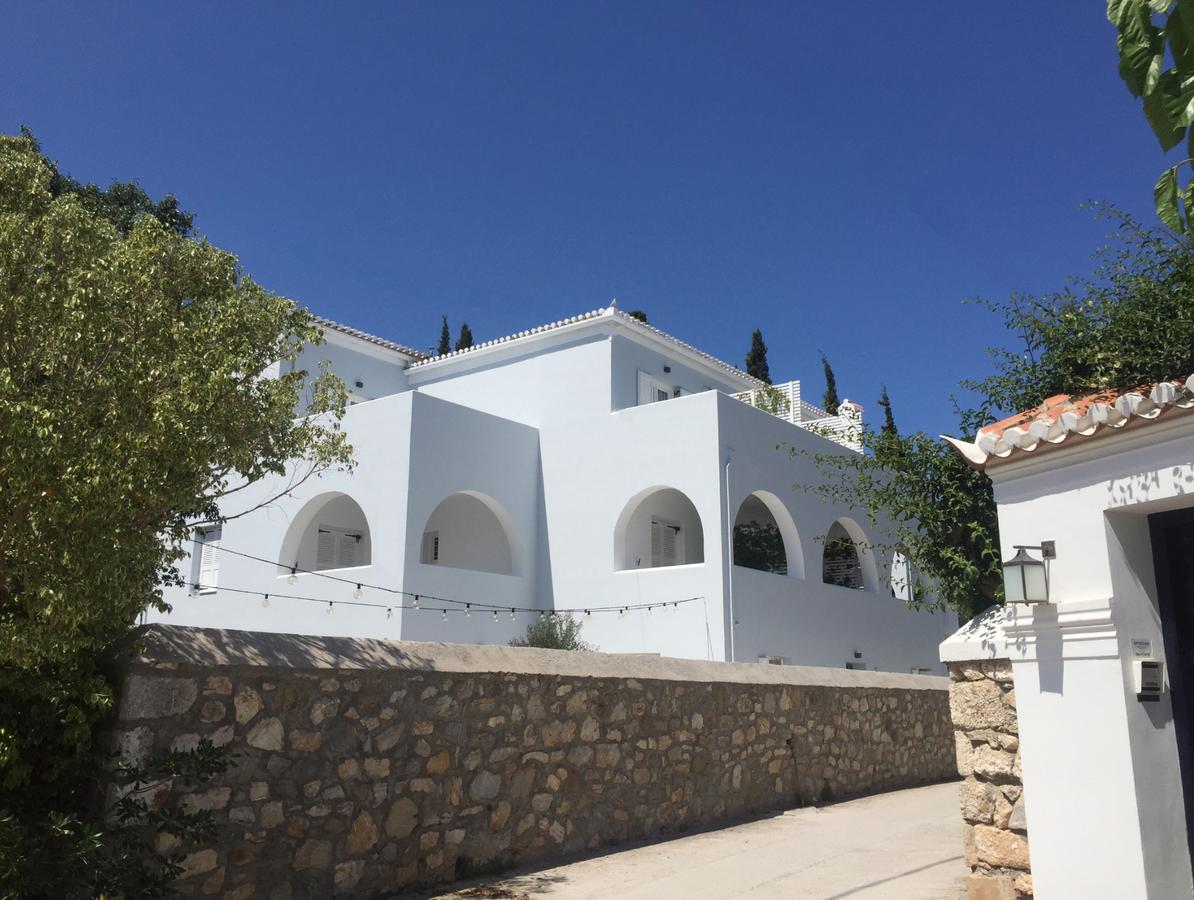 سبيتسيس Oltremare Inn المظهر الخارجي الصورة